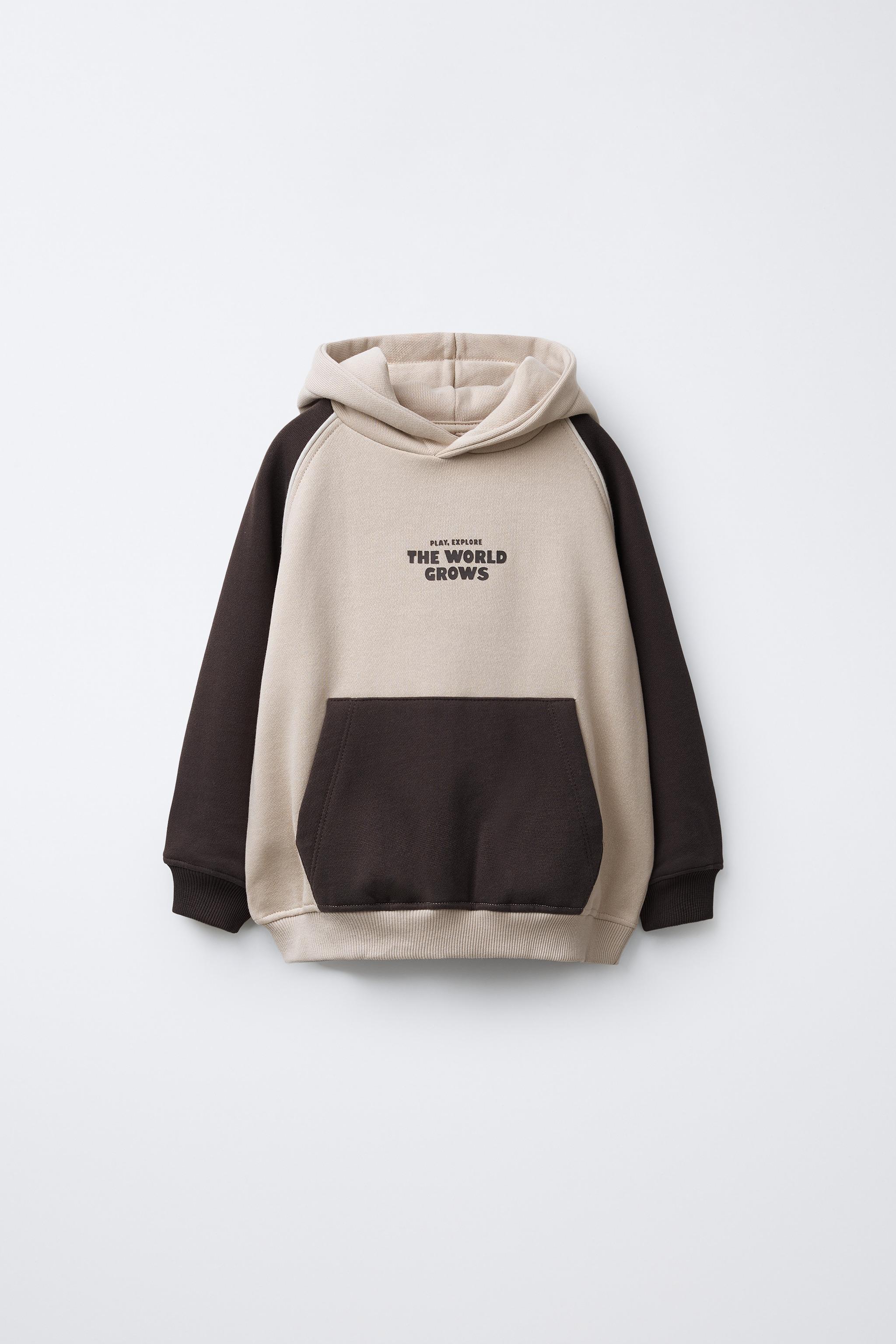 COLOR BLOCK TEXT HOODIE